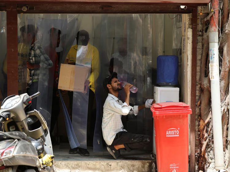 ভারতের ৪ রাজ্যে হিটস্ট্রোকে ৩৩ জনের মৃত্যু